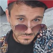 Madrelingua Inglese offre ripetizioni di Inglese